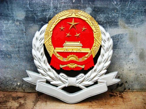 明星片酬难治理,横店影视工作室失格徽章事件引发行业反思